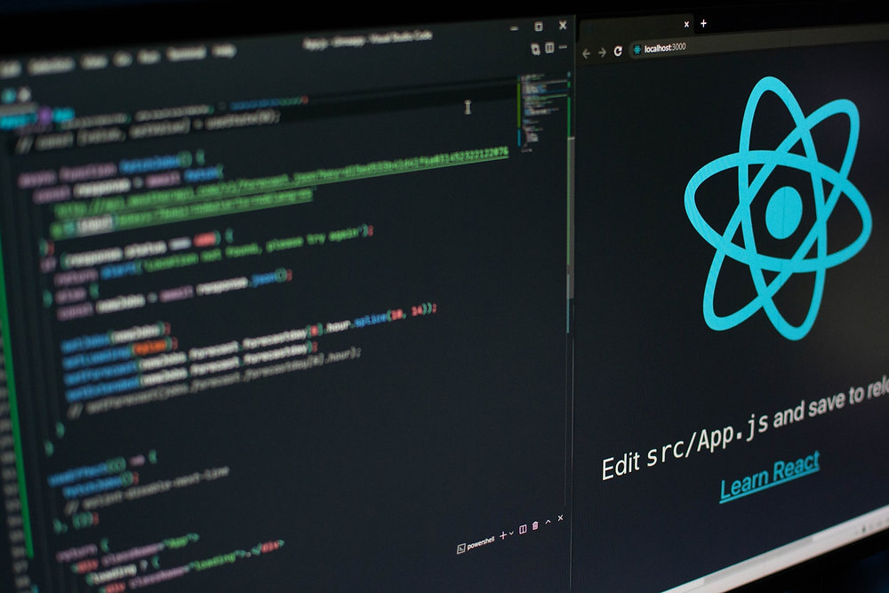 The Advantages and Challenges of Developing Web Apps with React